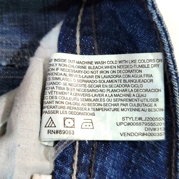 L.E.I. ♡ Dark Distressed "Ashley Trouble" Embroidered|Embellished Bling Jeans 3R - Picture 10 of 17